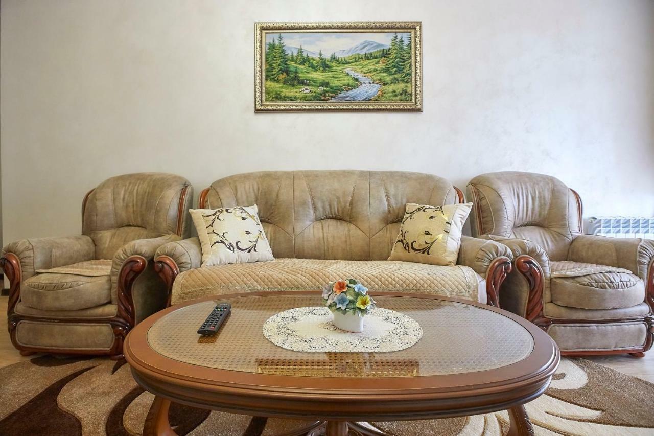Luxury Apartament 2 Truszkavec Kültér fotó